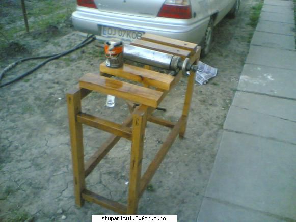 Utilajul meu: - Salutare tuturor! Am citit cu interes si am vazut - ECHIPAMENTE SI UTILAJE APICOLE