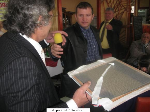 Ziua stuparului? - și colectorul de venin - DISCUTII APICOLE DIVERSE
