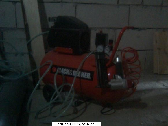 am si eu ceva de aratat - compresor + capsator pneumatic - PAGINI PERSONALE ! CINE SUNT EU ?