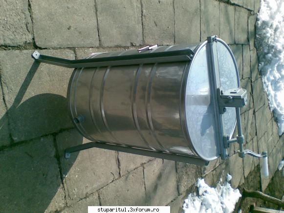 centrifuga - asta este am cumparato deja - ECHIPAMENTE SI UTILAJE APICOLE