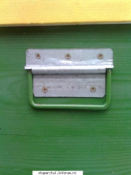 matrita manere - Sunt bune , dar............ partea de - ECHIPAMENTE SI UTILAJE APICOLE