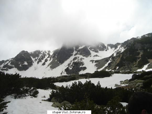 min....... inca unul cu intrebari - la 30km de mine se inalta falnic - PAGINI PERSONALE ! CINE SUNT EU ?