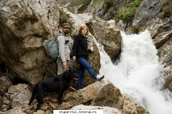 mosneagu - si o poza cu mine, sotia si cel mai tinar - PAGINI PERSONALE ! CINE SUNT EU ?