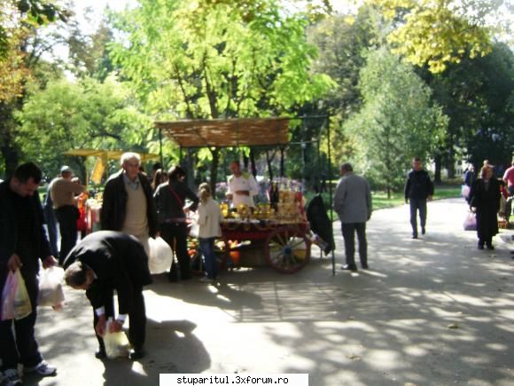 pozele lu proapis13 - cu carutza in parc - POZE