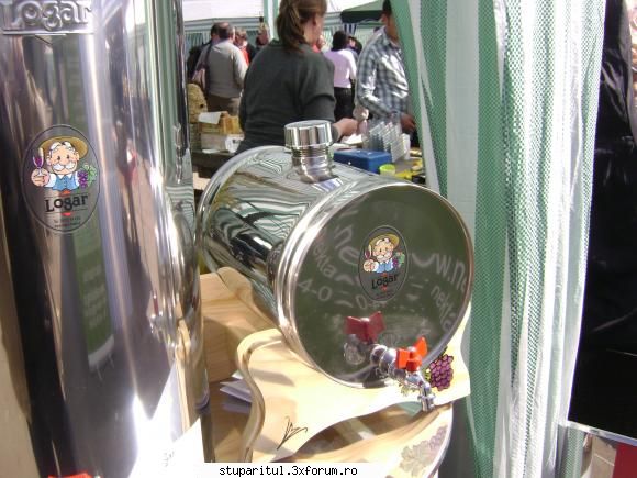 pozele lu proapis13 - Recipient inox pt miere nu consum alcool dar o - POZE