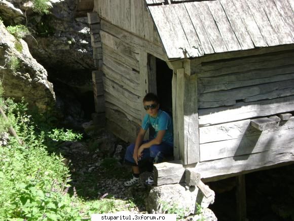 pozele lu proapis13 - localnicii o denumesc moara dacilor - POZE
