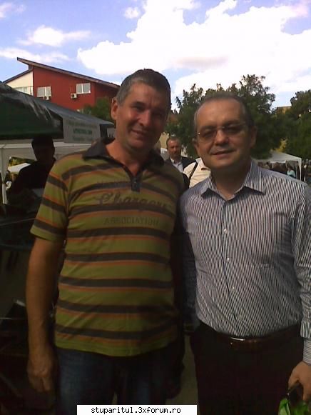 proapi - La targul national de miere Bucuresti 2010 - PAGINI PERSONALE ! CINE SUNT EU ?