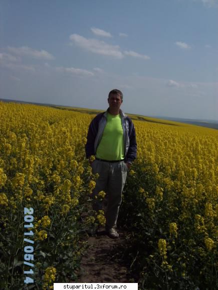 si pe mine m-au stropit - asa e rapita in zona.Sunt intrun lan din fata - REZERVAT MEMBRILOR "STUPARITUL"
