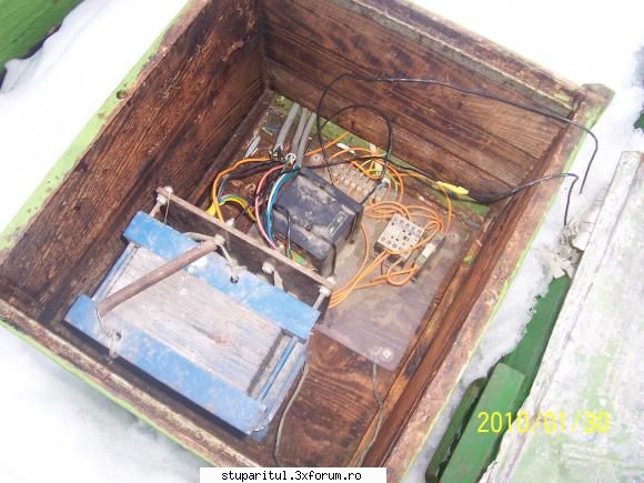 stupina incalzita electric - janese - REZERVAT MEMBRILOR "STUPARITUL"
