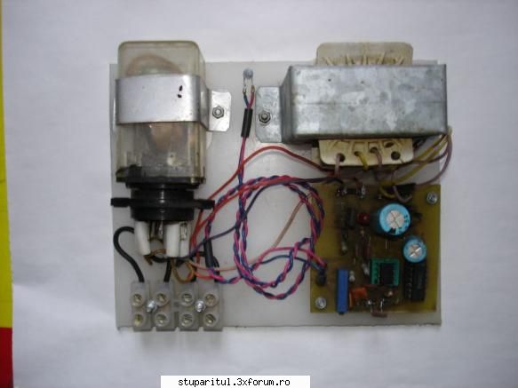 stupina incalzita electric - termostatul de rezerva - REZERVAT MEMBRILOR "STUPARITUL"
