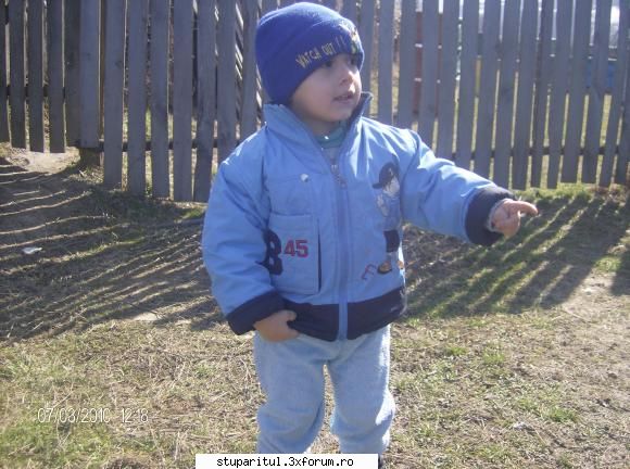 stupina mea dragan dorin - baiatul meu...un apicultor in devenire =D - POZE